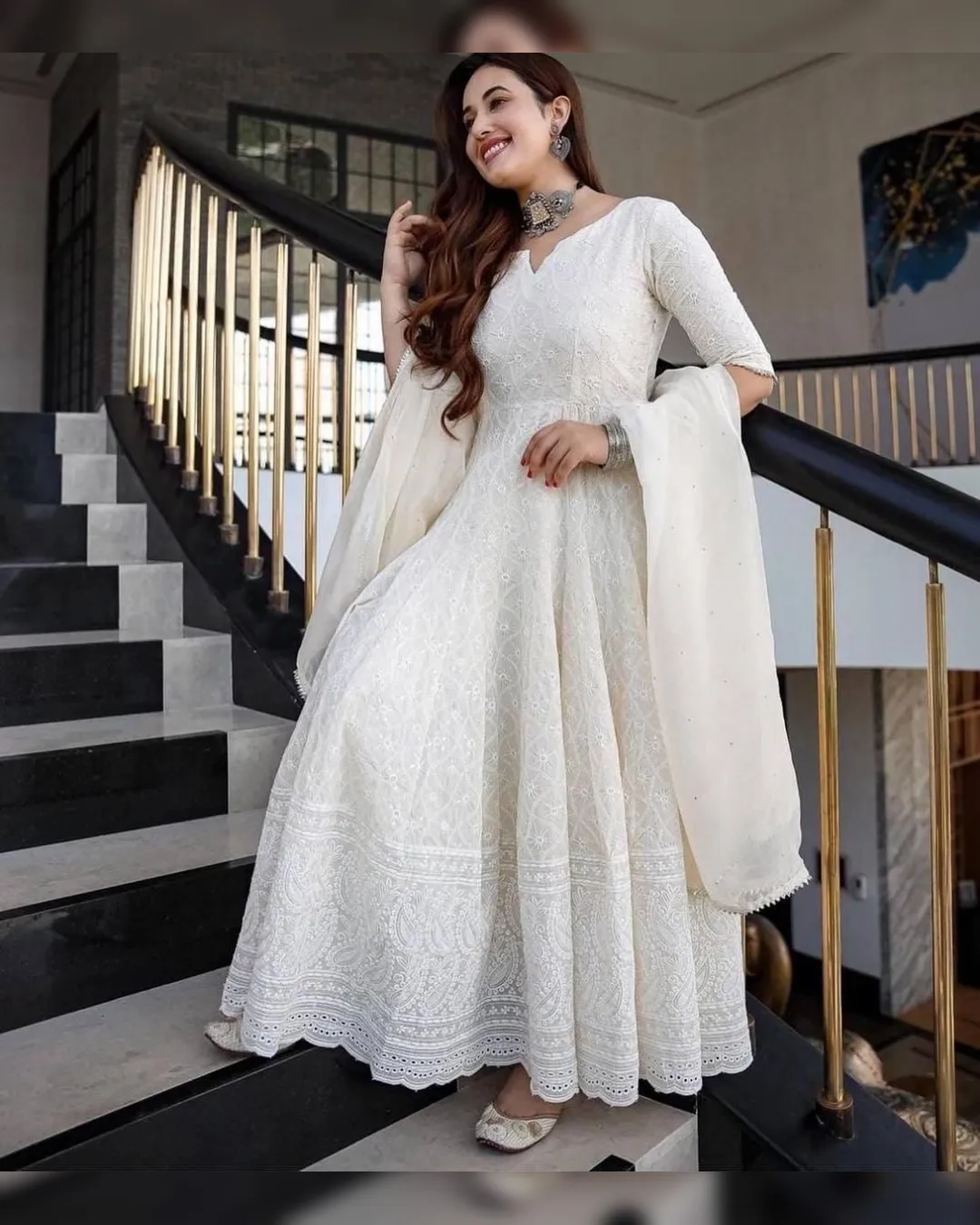 Timeless Elegance: White Chickenkari Kurti with Dupatta