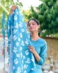 Women Viscose Kurta With Pant And Digital Print Dupatta Set