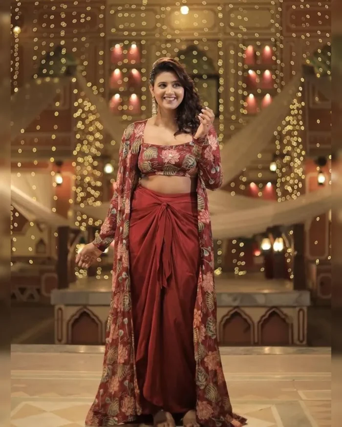 fish cut indo western dress Ready To Wear Fish Cut Lehenga With Can Can