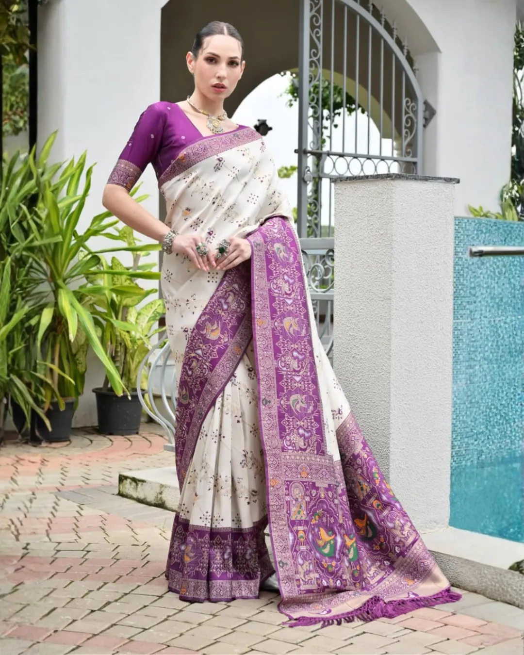 Premium Banarasi Silk Patola & Ajrakh Weaving Saree with Zari & Meena Work video